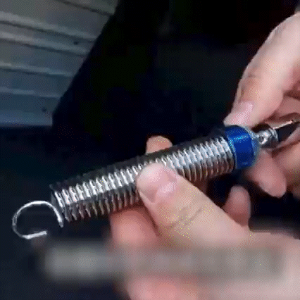 Trunk lift – Urządzenie do podnoszenia bagażników samochodowych slider