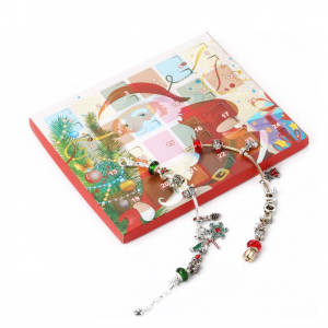 Kalendarz adwentowy z biżuterią 03